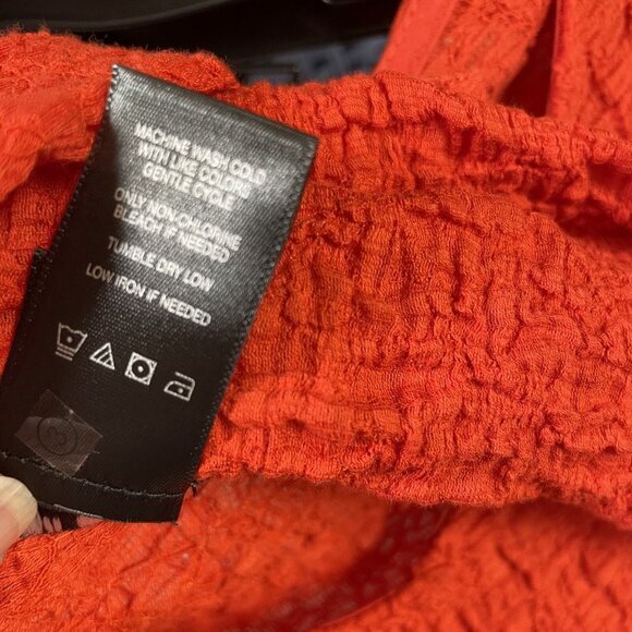 Ali Miles Textured Crinkle Top Womens Petite Small Red Blouse Roll Tab Sleeve - Picture 10 of 13